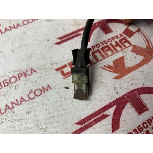 Датчик abs передний Renault Trafic 2001-2014 8200675748